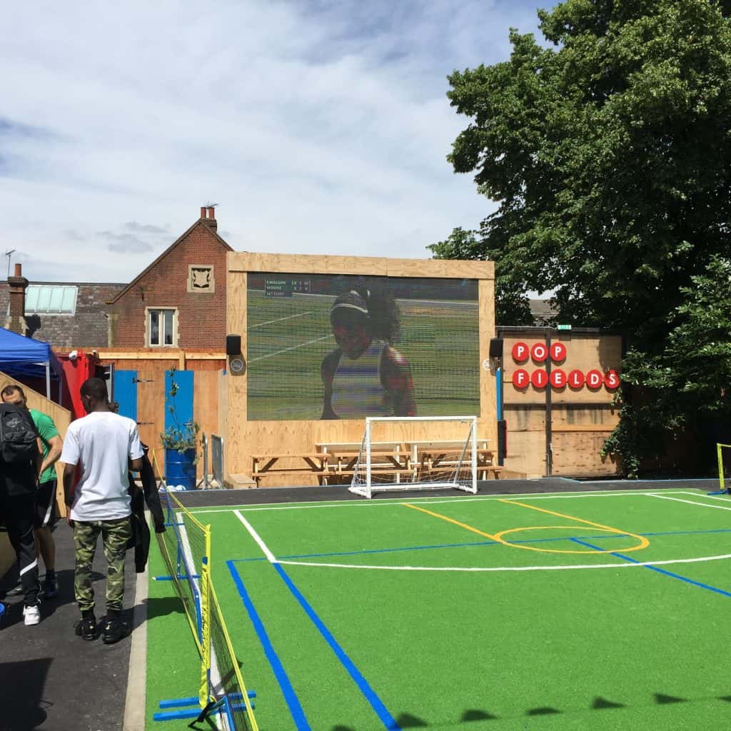 outdoor led screen hire in London